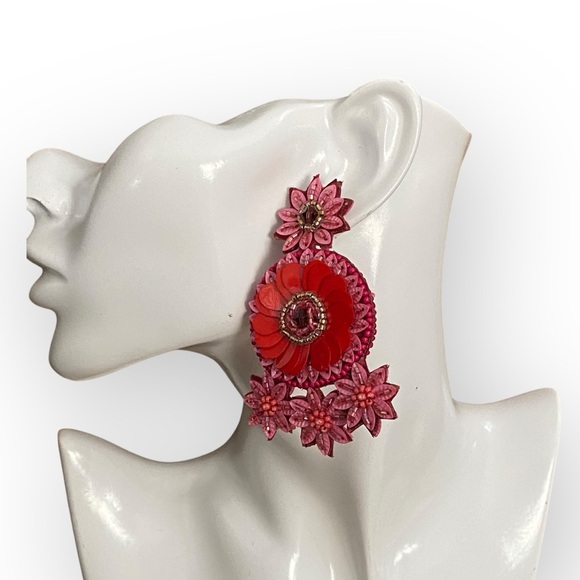 165 Lovely Statement Earrings - Picture 4 of 10